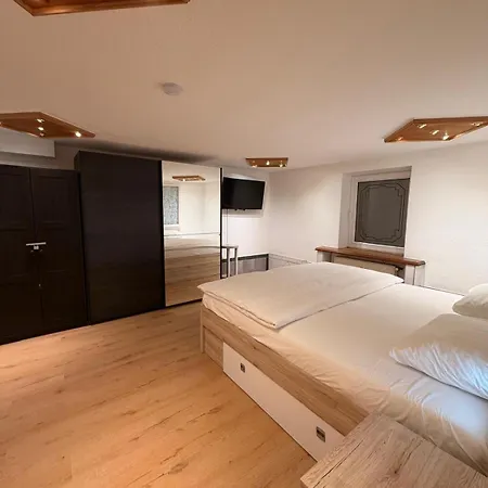 Km 2 Διαμέρισμα